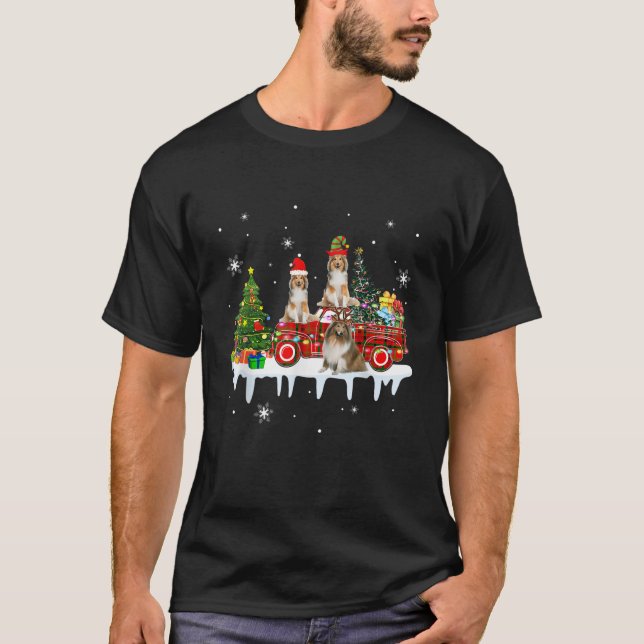 Three Santa Reindeer Elf Shetland Sheepdogs On Pic T-Shirt (Vorderseite)