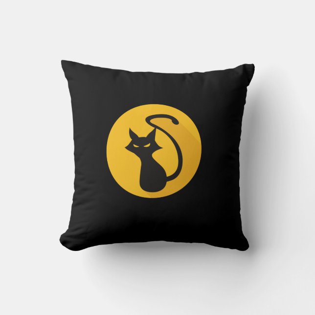 Throw Kissen Eine erschreckende schwarze Katze (Vorderseite)
