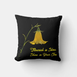 Throw Pillow 16" x 16" – Flowers for the Soul Kissen