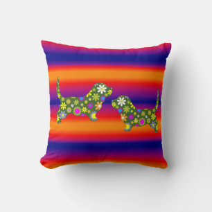 Throw Pillow Bird Kissen