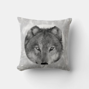 Throw Pillow Wolf Kissen