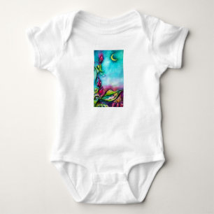 THUMBELINA SCHLAFEN ZWISCHEN BLÄTTER DER ROSE BABY STRAMPLER