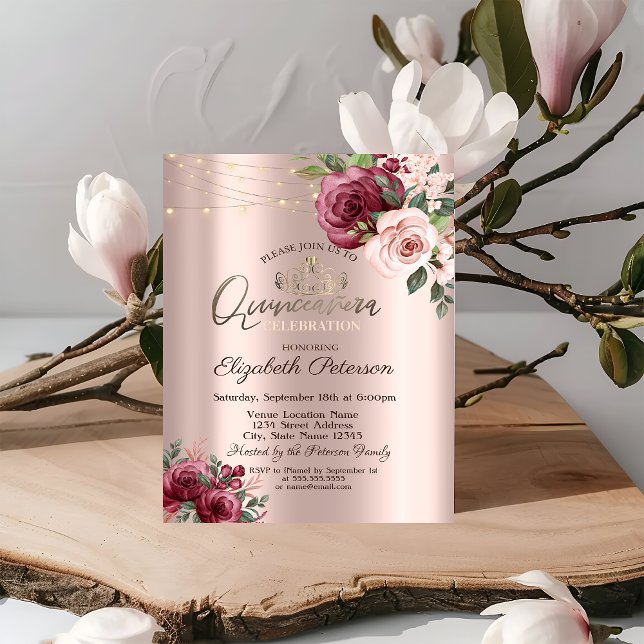 Tiara, String Lights Burgundy Rose Quinceañera Einladung (Von Creator hochgeladen)