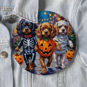 Tibet-Spaniel-Hunde in Halloween-Kostümen Button