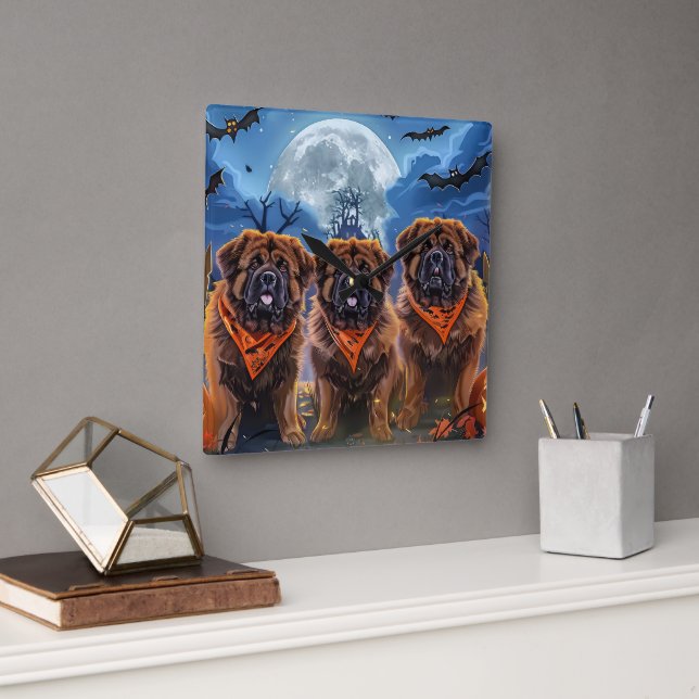 Tibetan Mastiff Halloween Spooky Quadratische Wanduhr (Büro)