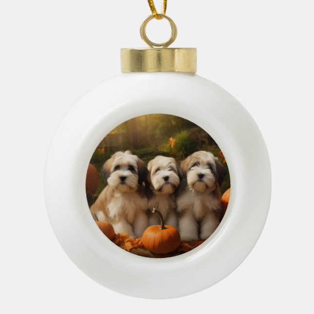 Tibeter Terrier Welpe Herbst Kürbis Keramik Kugel-Ornament (Vorderseite)