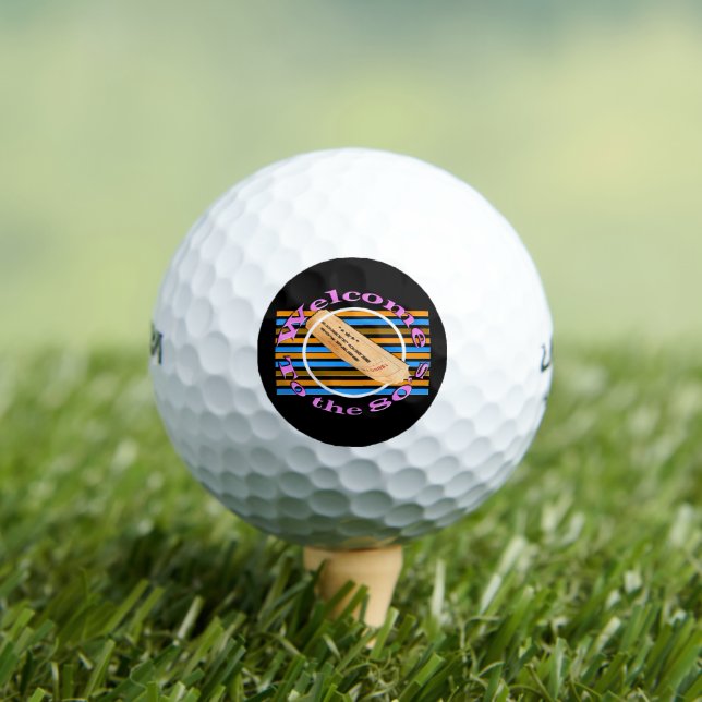 Ticket in die 80er Jahre einräumen Golfball (Insitu T-Shirt)