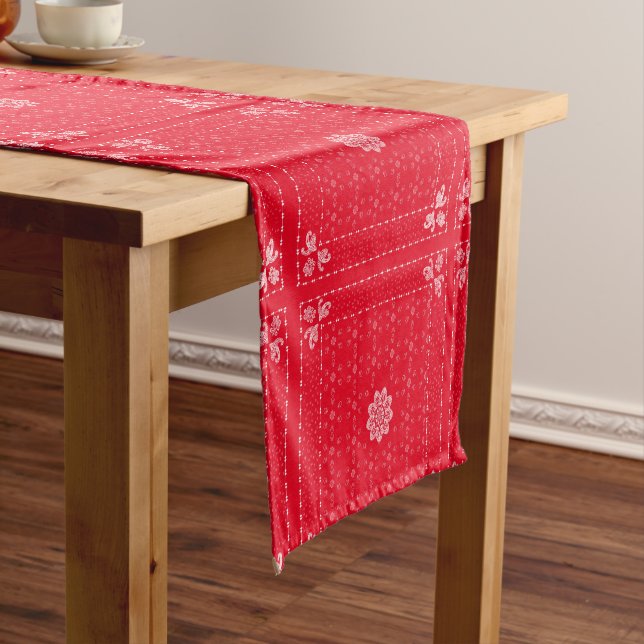 Ticky Cactus Table Runner - Red Kurzer Tischläufer (Beispiel)