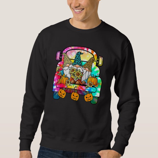 Tie Dye Pumpkin Gnomes In Halloween Truck  Holiday Sweatshirt (Vorderseite)
