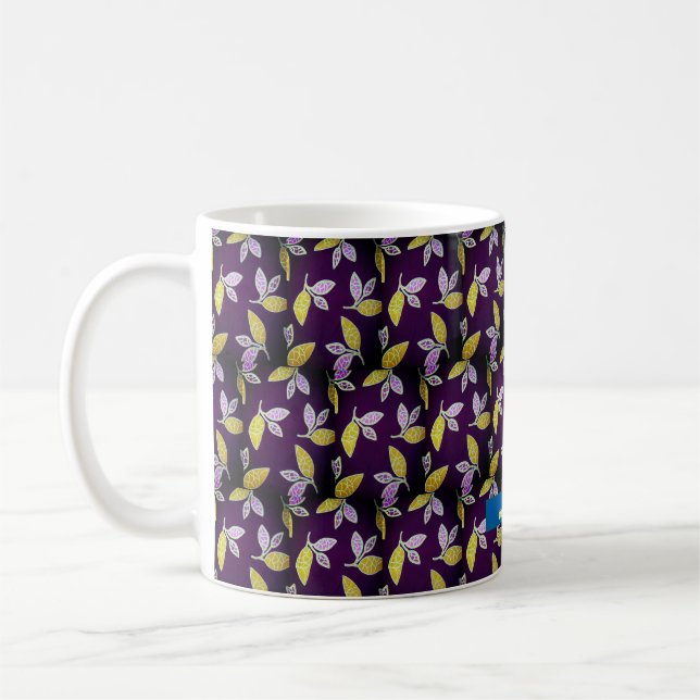 Tief blauer Hintergrund mit Design der Blätter Kaffeetasse (Links)