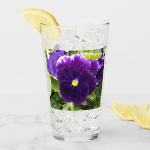Tief Lila Pansy Bush, Glas trinken