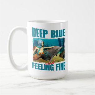 Tiefblau und die Meerjungfrau-Delfin-Kunst fühlt s Kaffeetasse