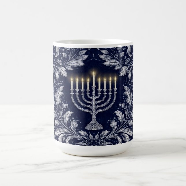 Tiefblaue Menora im William-Morris-Muster Kaffeetasse (Mittel)