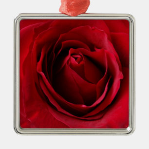 tiefe rote Rose Ornament Aus Metall
