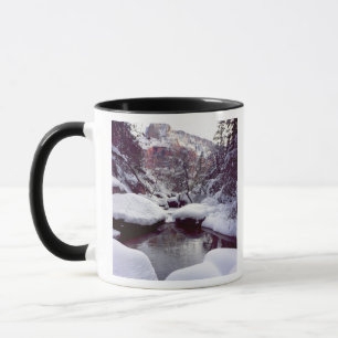 Tiefer Schnee bei Middle Emerald Pools Tasse