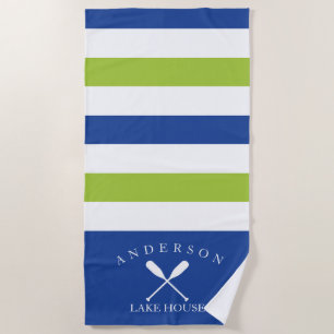 Tiefes blaues und grünes Stripe personalisiertes Strandtuch