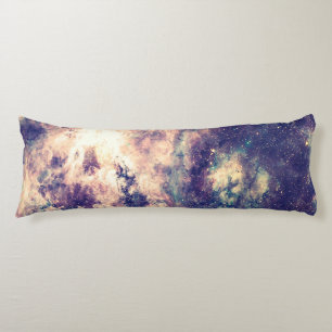 Tiefpastell-Tarantel-Nebel-Body-Pillow Seitenschläferkissen