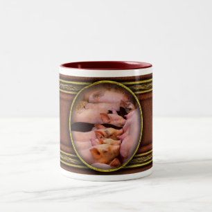 Tier - Schwein - Comfort Food Zweifarbige Tasse