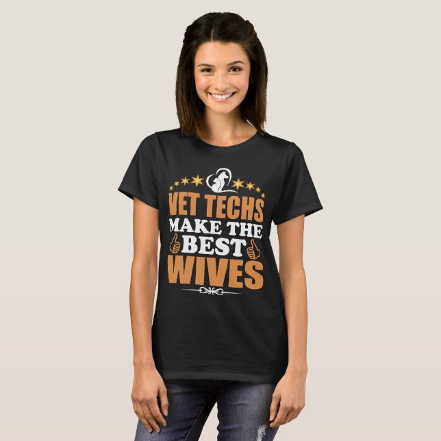 TierarztTechs machen die besten Ehefrauen T-Shirt (Vorne ganz)