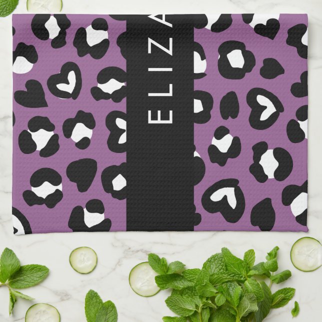 Tierdruck, Lila Leopard, Herz, Ihr Name Geschirrtuch (Gefaltet)