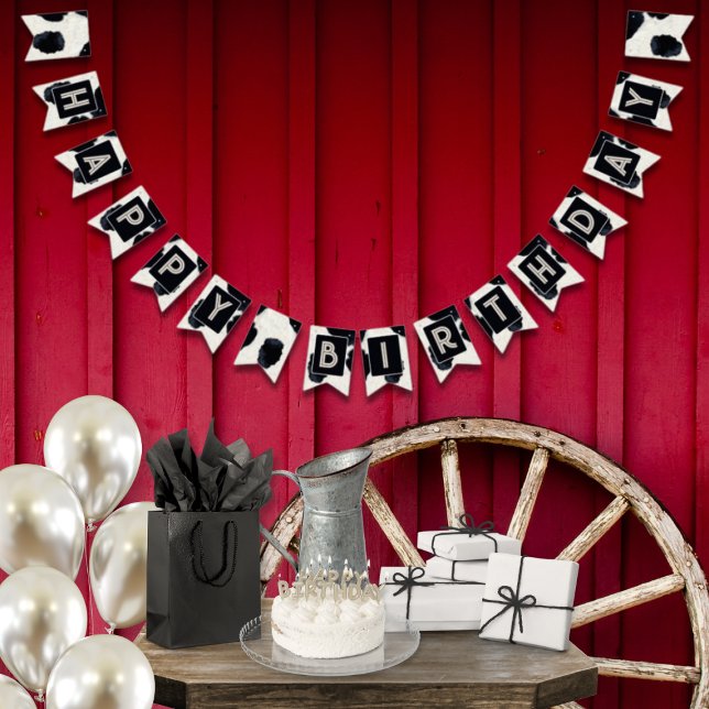 Tierdruckkuh Black Birthday Bunting Banner (Von Creator hochgeladen)