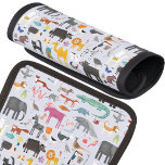 Tiermenagerie Gepräckgriffwickel<br><div class="desc">Viel Spaß für Tierfreunde und Wildtiere auf der ganzen Welt. Safaritiere,  Dschungel,  Bauernhof,  Vögel,  Haustiere und wild lebende Tiere. Ein Monster scheint auch hineingeflossen zu sein. Originelle Kunst von Nic Squirrell.</div>