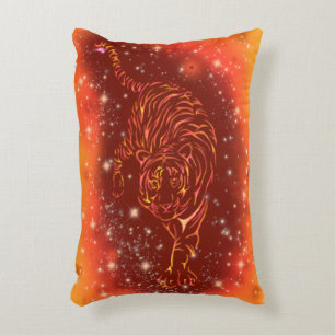 Tiger Accent Pillow läuft in der frühen Nacht Dekokissen