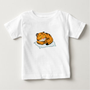 Tiger beim Schlafen mit Kissen Baby T-shirt