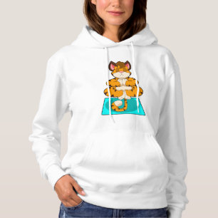 Tiger beim Yoga auf Yoga-Matte Hoodie