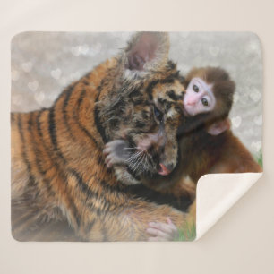 Tiger Cub und Baby Monkey Sherpadecke
