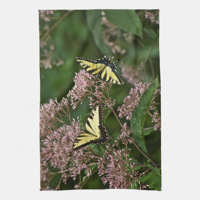 Tiger-Frack-Schmetterlinge auf Joe Pye Weed Handtuch (Vertikal)