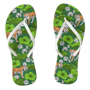 Tiger im weißen Lotusteich Flip Flops