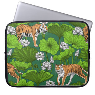 Tiger im weißen Lotusteich Laptopschutzhülle