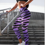 Tiger Streifen Tierfutter Leggings<br><div class="desc">Dieses Design kann personalisiert werden, indem Sie die Option Anpassen auswählen, um Text hinzuzufügen oder andere Änderungen vorzunehmen. Wenn dieses Produkt die Möglichkeit hat, das Design auf einen anderen Gegenstand zu übertragen, stellen Sie bitte sicher, dass das Design bei Bedarf angepasst wird. Kontaktieren Sie mich unter colorflowcreations@gmail.com , wenn Sie...</div>