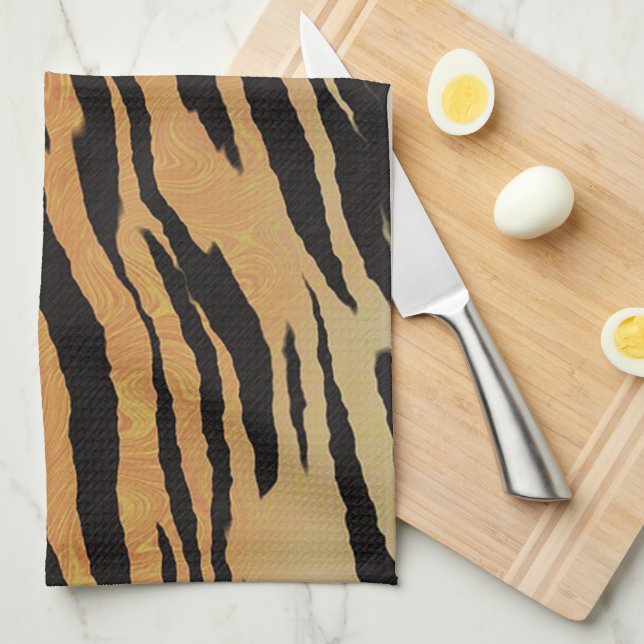 Tiger Stripes Handtuch (Viertel Falte)