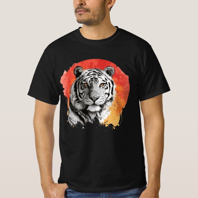 Tiger symbol of courage.  T-Shirt (Devant)