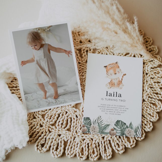 Tiger Vert Flore Photo Anniversaire Invitation (Créateur téléchargé)