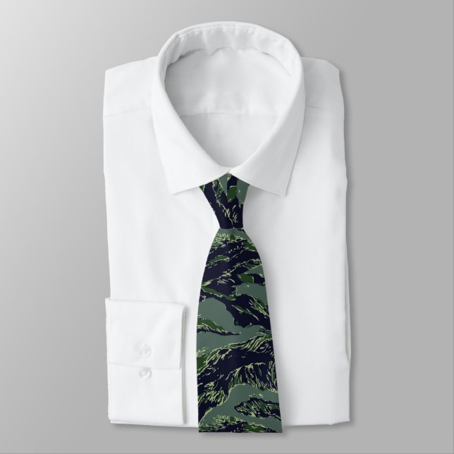 Tigerstripe Green Camouflage Muster Krawatte (Gebunden)