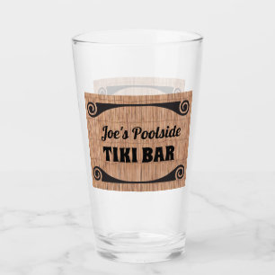 Tiki Bar mit dem Namen Bamboo Reed Background Glas