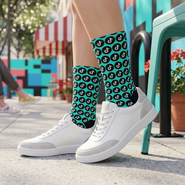 TikTok Socks Socken (Von Creator hochgeladen)