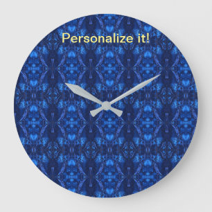 Tiled and mirrored psychedelic blues design große wanduhr