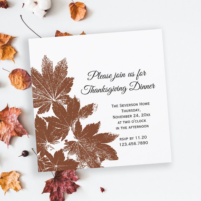 Timbre feuille Brown Thanksgiving Dîner Invitation (Invite friends to gather to say thanks with this natural Thanksgiving Dinner Invitation.)