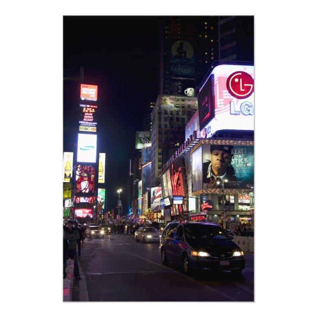 Times Square in der Nacht in Manhattan, New York Fotodruck (Vorne)