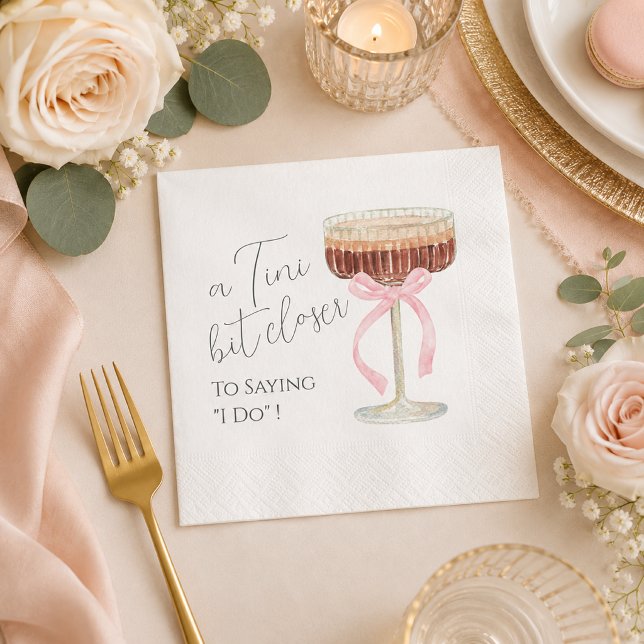 Tini Bit Closer Junggesellinnenabschied  Serviette (Tini Bit Closer Bridal Shower Napkins)