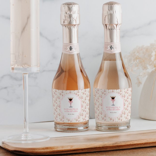 'Tini Bit Older Espresso Martini Coquette Geburtst (Von Creator hochgeladen)