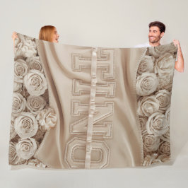 TINO bestickte Rose Blanket Fleecedecke
