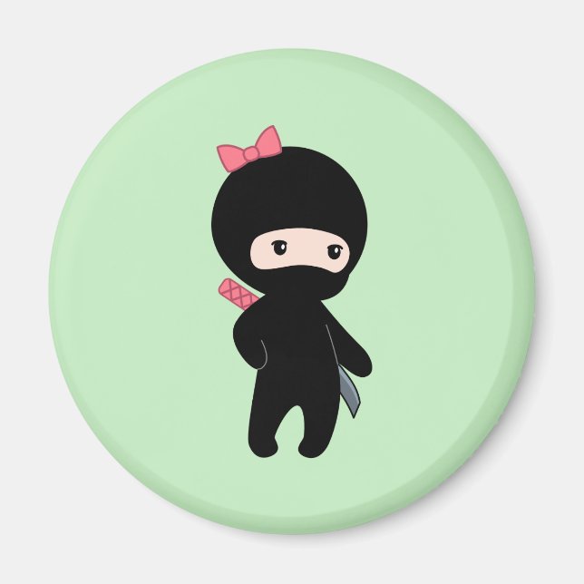 Tiny Ninja Girl on Green Magnet (Vorne)