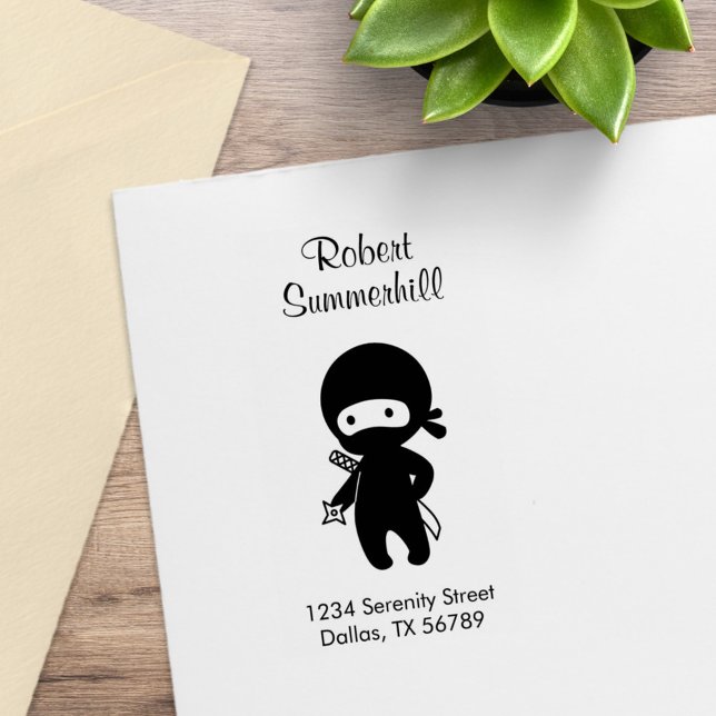 Tiny Ninja Holding Throwing Star-Adresse Gummistempel (Von Creator hochgeladen)