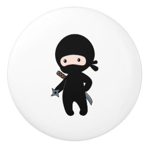 Tiny Ninja Holding Throwing Star Keramikknauf