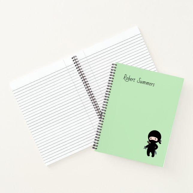 Tiny Ninja Individuelle Name auf Green Notizbuch (Innenseite)